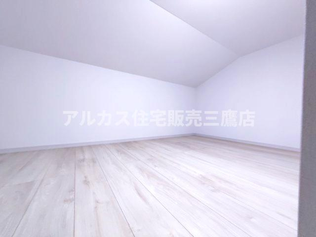 【内覧動画公開中！】三鷹市大沢５丁目 京王線 西調布駅 新築戸建ての収納