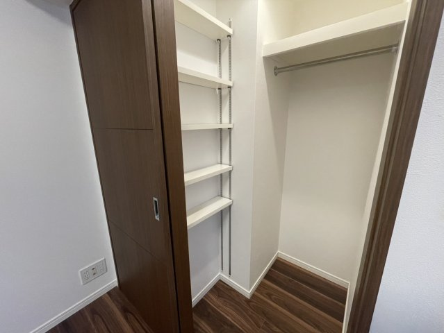 ＴＨＥパームス三鷹ビバーチェの収納