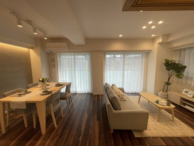 ＴＨＥパームス三鷹ビバーチェのダイニング