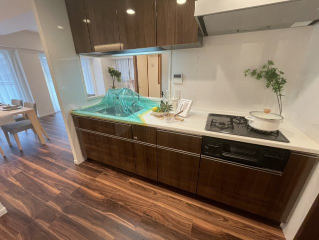 ＴＨＥパームス三鷹ビバーチェのキッチン