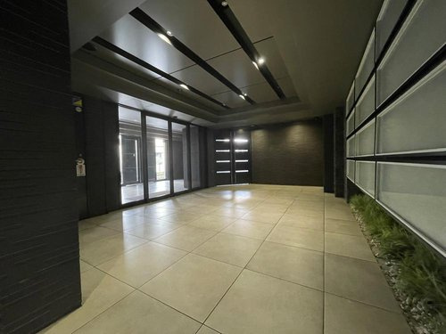 ＴＨＥパームス三鷹ビバーチェのエントランス