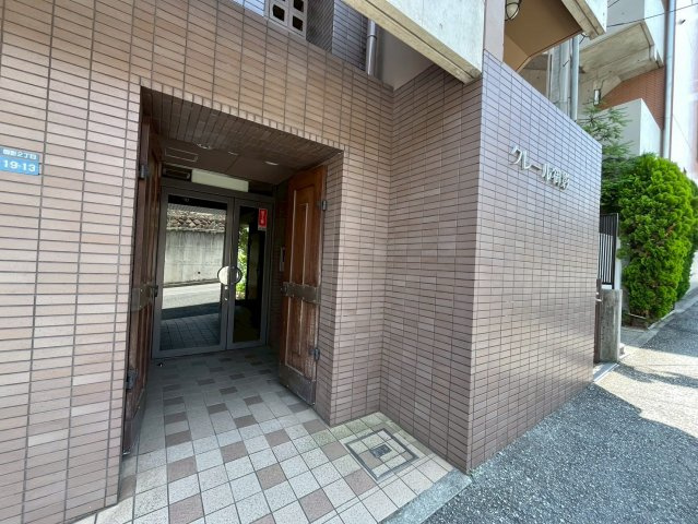 クレール御影のエントランス