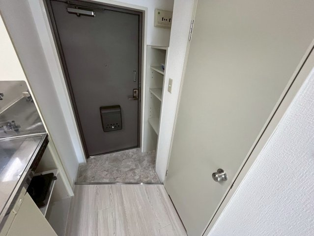 クレール御影の玄関