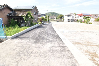 【前面道路含む現地写真】 | 霧島市隼人町神宮1丁目