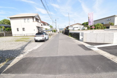 【前面道路含む現地写真】 | 霧島市隼人町神宮1丁目