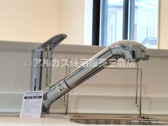 【内覧動画公開中！】三鷹市大沢５丁目 京王線 西調布駅 新築戸建てのキッチン