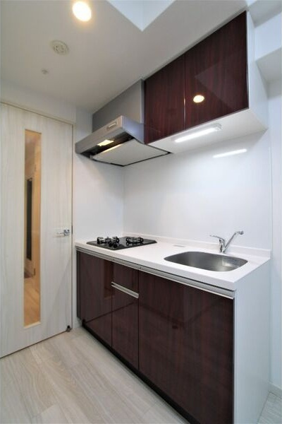 ORSUS新大阪(旧プレジオ新大阪ROUGE)のキッチン