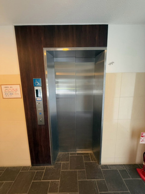 【エントランス】 | エスリード野田阪神駅前