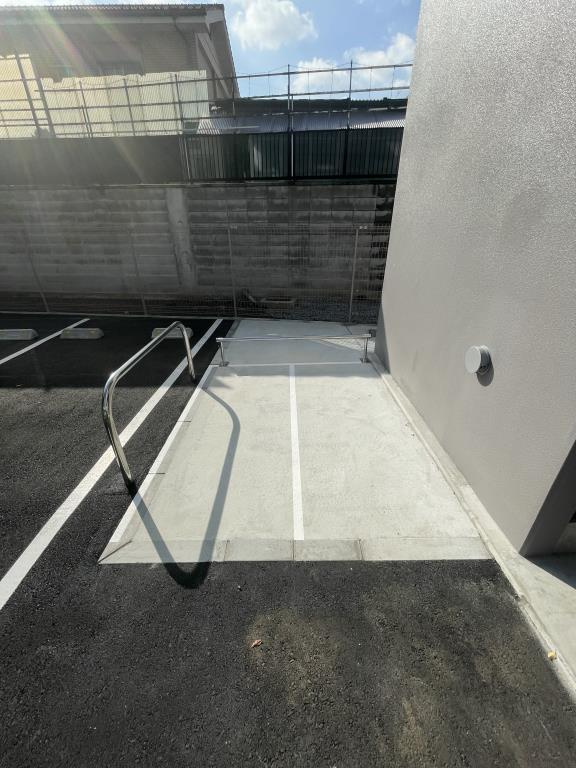 コージーコートVIの駐車場