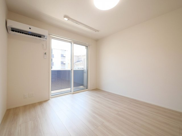 エスタールオーデンの居間・リビング|使いやすい居間です