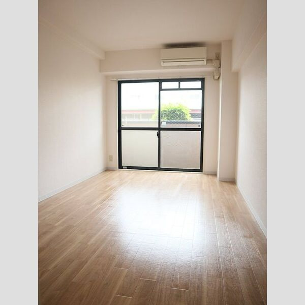 カデンツァ・Ｋの洋室