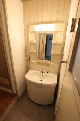 【独立洗面台】 | 泉北鴨谷台一次住宅15号棟