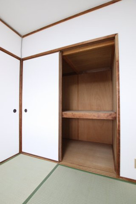 【収納】 | 泉北鴨谷台一次住宅15号棟