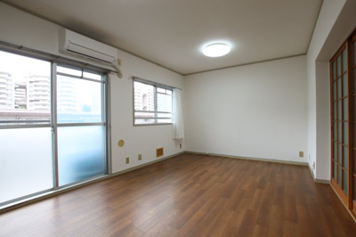 【居間・リビング】 | 泉北鴨谷台一次住宅15号棟