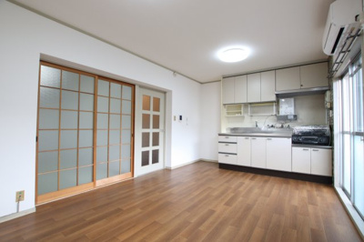 【居間・リビング】 | 泉北鴨谷台一次住宅15号棟