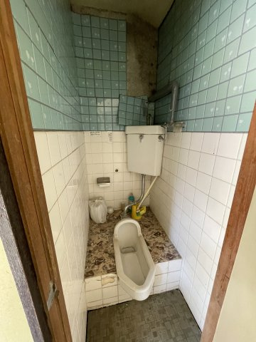 元店舗物件　さくら市喜連川　中古戸建のトイレ