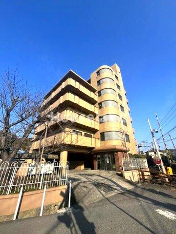 インペリアル吉礼駅前の外観