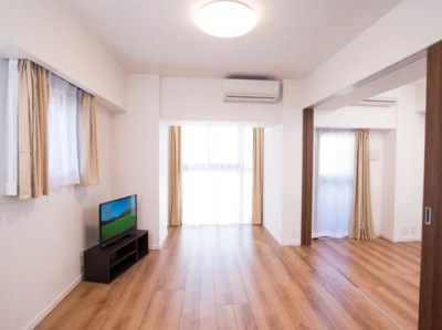 【居間・リビング】 | ＬＯＶＩＥ銀座東