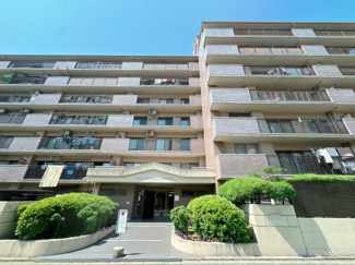 【外観】 | ご覧の通り。管理・清掃が行き届いています。