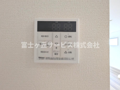 【発電・温水設備】 | 豊橋市二川町 新築一戸建て 1号棟 | 温水設備です