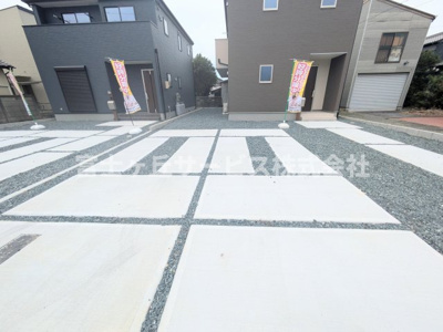【駐車場】 | 豊橋市二川町 新築一戸建て 1号棟 | ３台駐車可能です