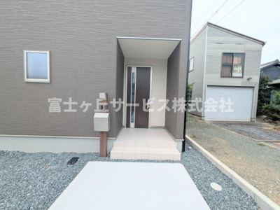【エントランス】 | 豊橋市二川町 新築一戸建て 1号棟 | エントランスです