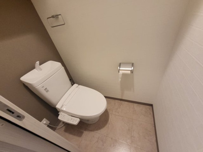 【トイレ】 | モダンパラッツォ大濠Nord | 別号室の写真になります。現況優先。
