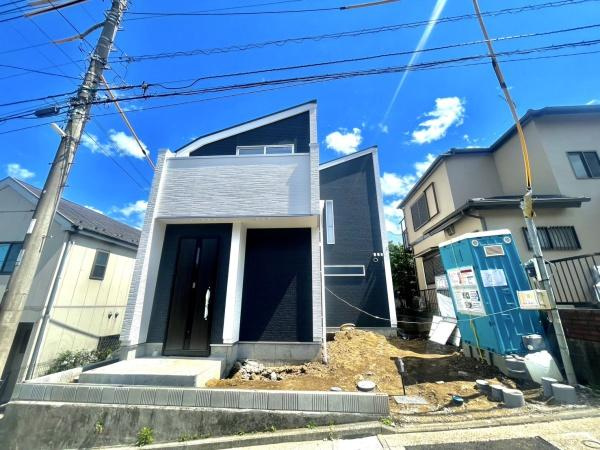 横浜市港南区東芹が谷の新築一戸建の前面道路含む現地写真|周辺環境も合わせてご案内させて頂きます！
お気軽にお問い合わせ下さい！