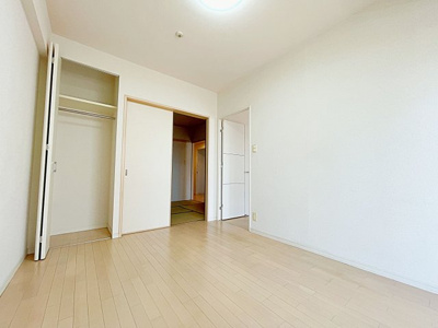 【洋室】 | スクエア名古屋港【名古屋市賃貸・ペット可】