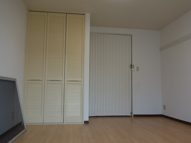 コパンジューヌⅢの居間・リビング