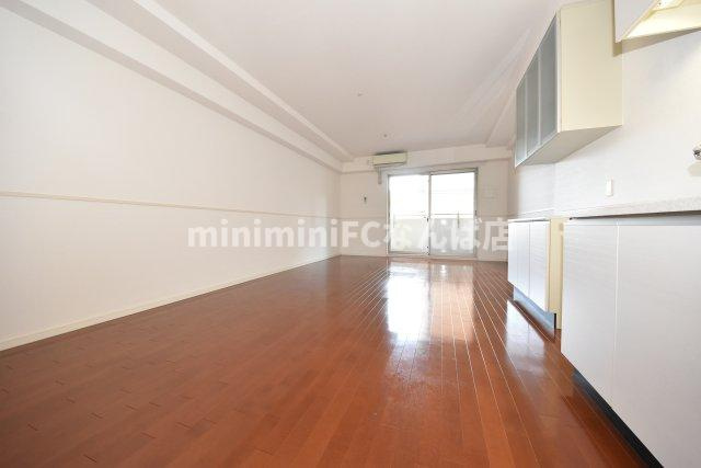 ロイヤルパークス桃坂