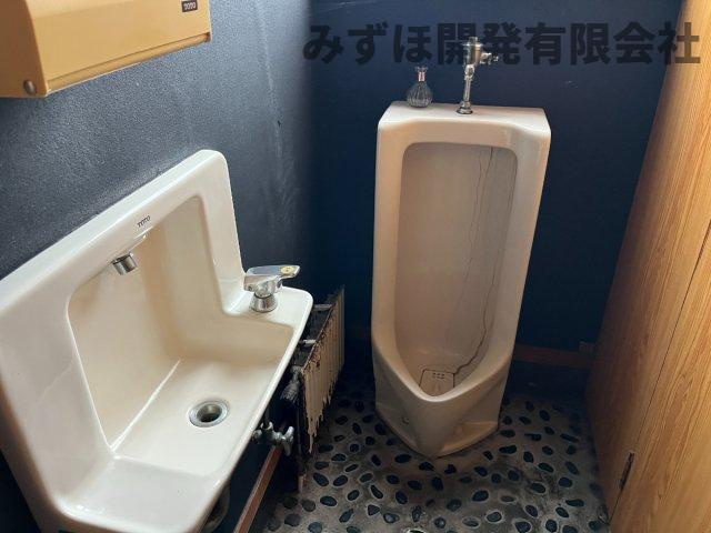 米沢市中央１丁目6-20のトイレ