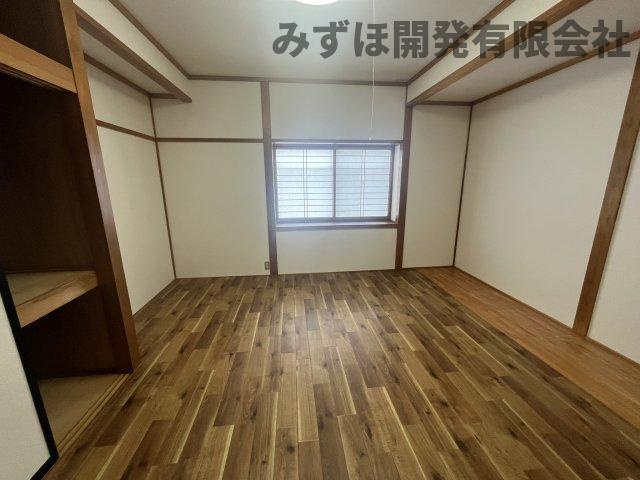 天童市北久野本3丁目6-19の洋室