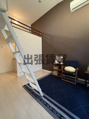 仲介手数料０円！シェリール本陣の居間・リビング