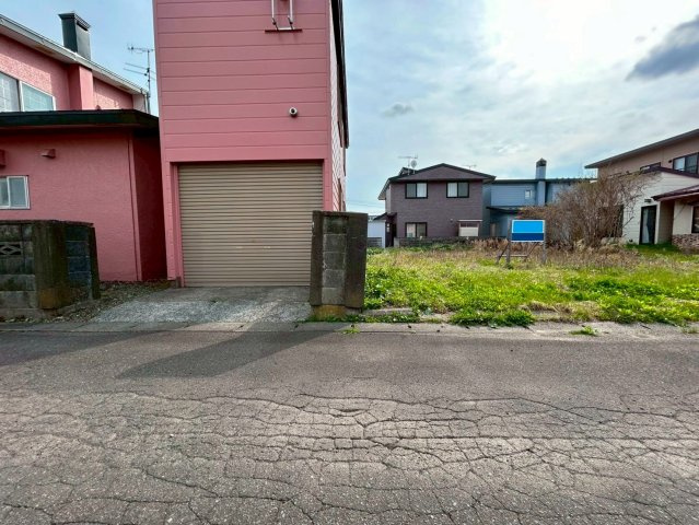 新川町4丁目住宅用地の外観