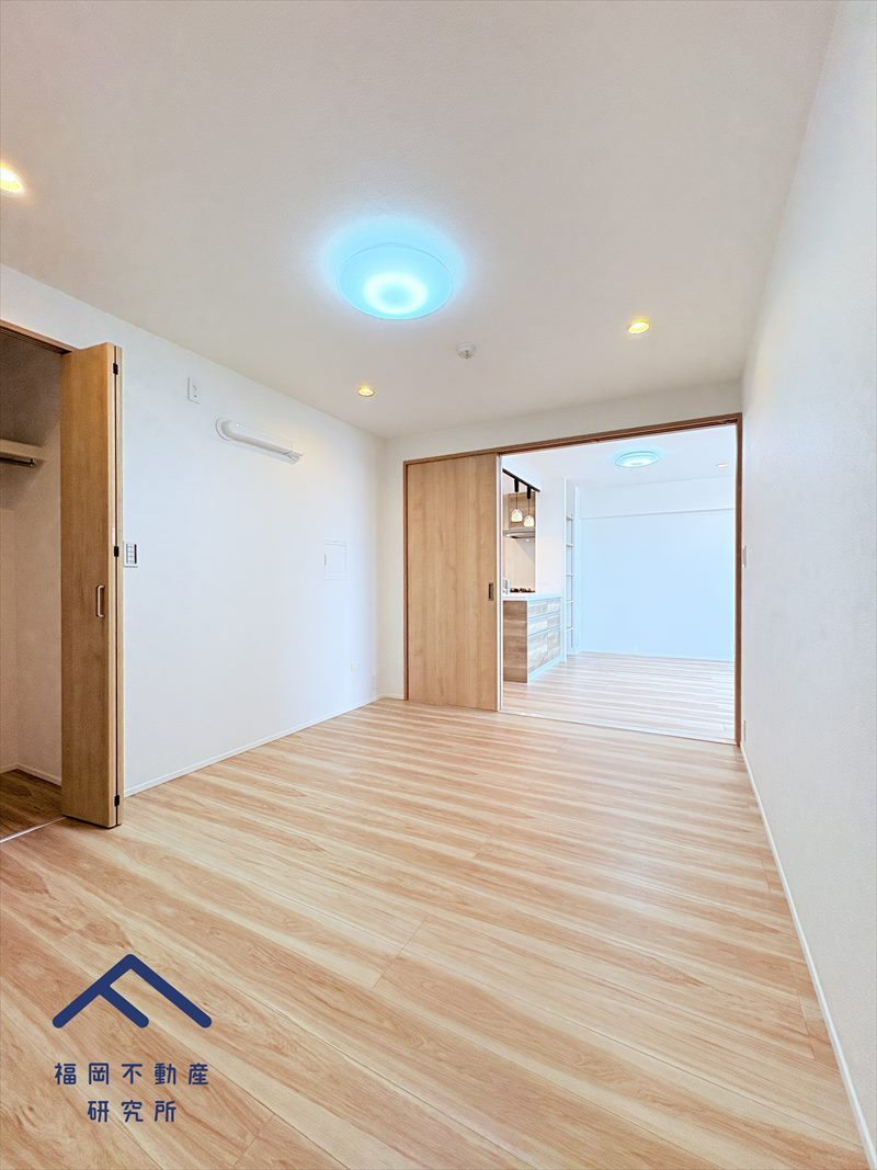 アーバンパレスシェル福間の洋室