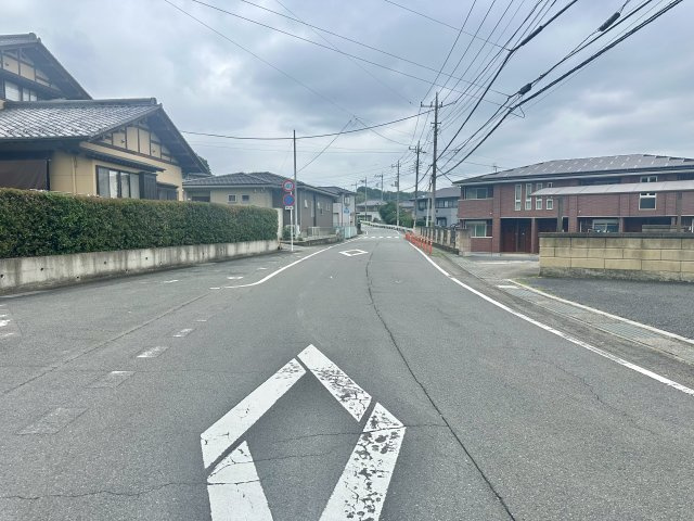 【土地】高崎市寺尾町の前面道路含む現地写真|前面道路の写真になります♪