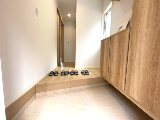 西区新庄町　№33850の玄関|広々とした
開放的な空間です。