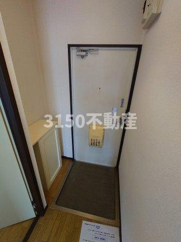 サンライズ Aの玄関