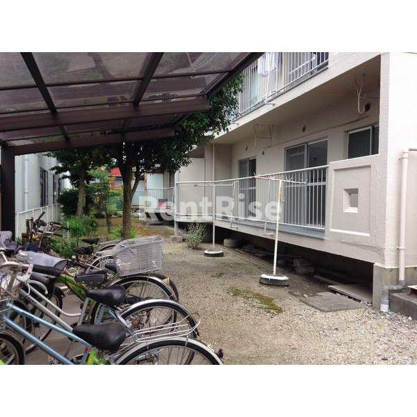 コーポ伊谷のエントランス