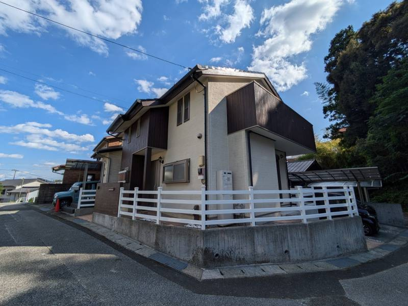 高知市福井町　　中古一戸建ての外観|きれいな外観です