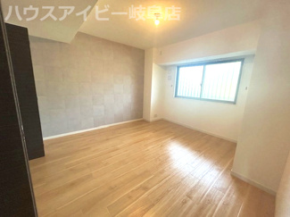 【洋室】 | Vigaisho日野！3階部分！3LDK！ウォークインクローゼットあり♪ペット飼育可能なマンション | Vigaisho日野！3階部分！3LDK！ウォークインクローゼットあり♪ペット飼育可能なマンション