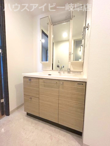 【独立洗面台】の画像