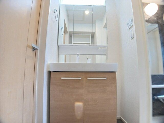 ビオーラ・Ｒｉｎ桜井町　　刈谷市近郊の賃貸はクラスホームの洗面所