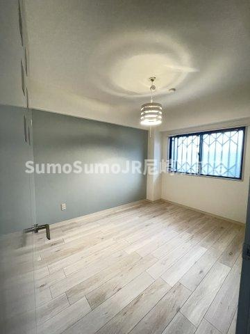 グレート・フューチャーPARTⅡの寝室|開放的な寝室です