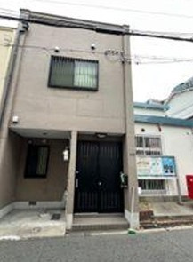 大阪市北区中崎西４丁目の住宅付店舗戸建の外観|2009年改装済　連棟建物1.2階