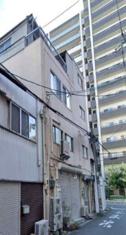 大阪市北区中崎西１丁目の店舗事務所の外観