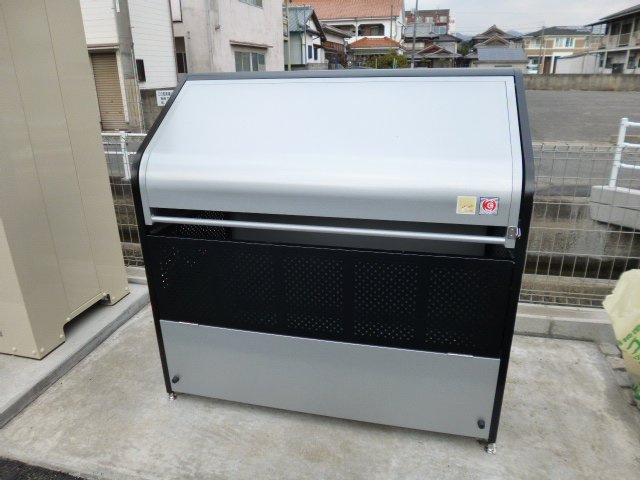 フラン総社のその他共用部分|敷地内専用ゴミステーション