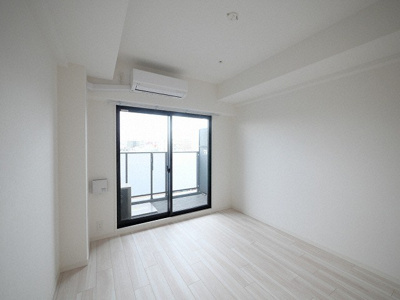 【洋室】 | S-RESIDENCE難波大国町Deux | ゆったりした洋室です