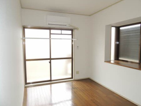 コーポ檜垣の洋室